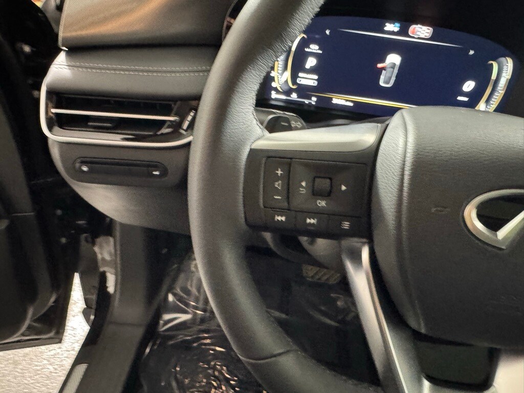 2026 INFINITI QX60 - Image 15