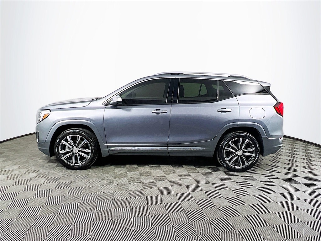 2020 GMC TERRAIN - Image 2