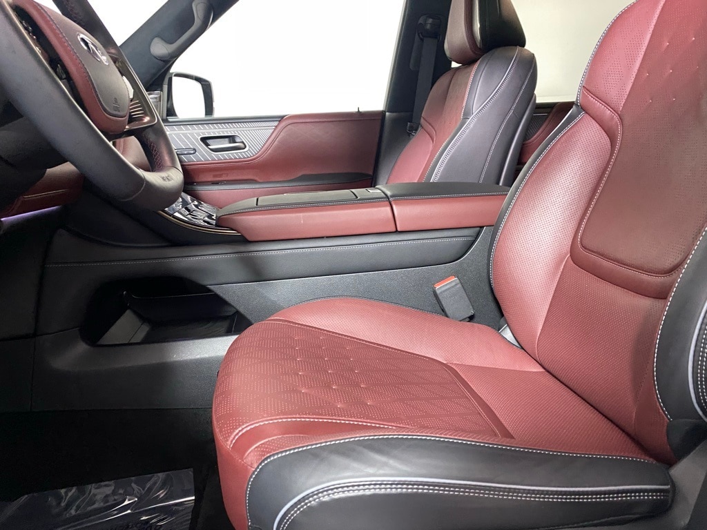 2026 INFINITI QX80 - Image 14