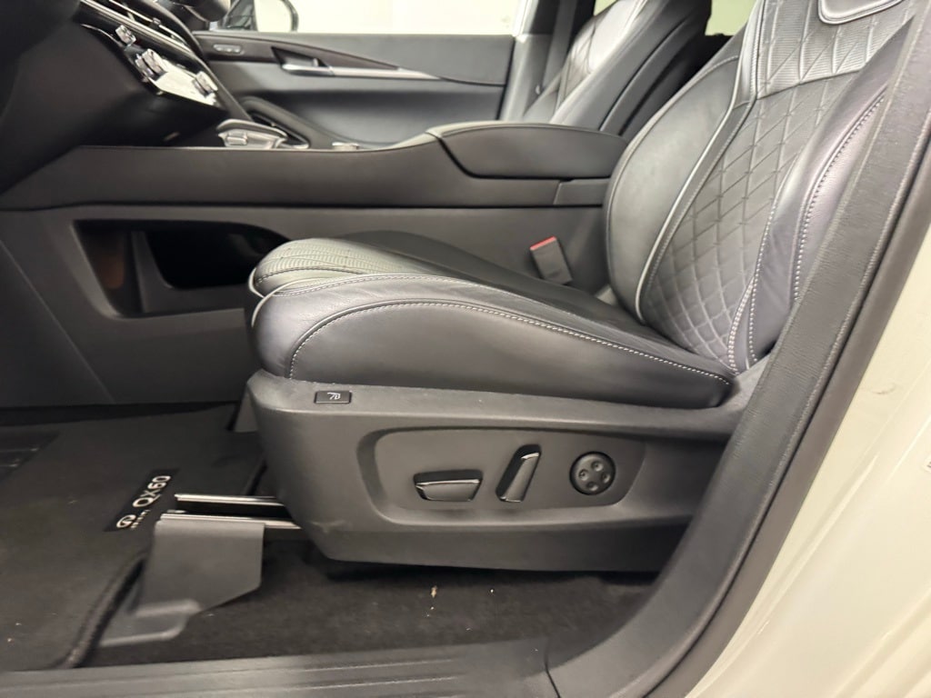 2025 INFINITI QX60 - Image 19