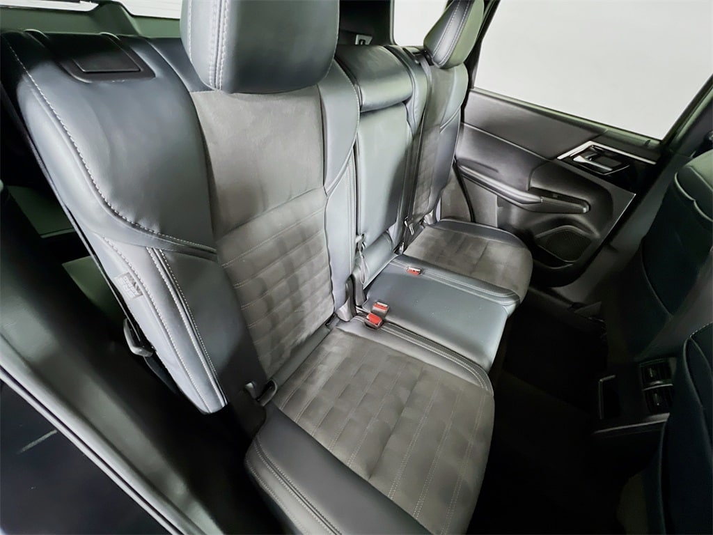 2024 MITSUBISHI OUTLANDER - Image 27