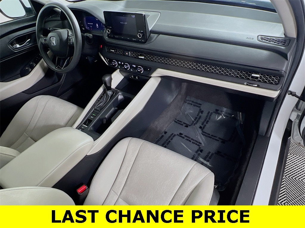 2023 HONDA ACCORD - Image 27