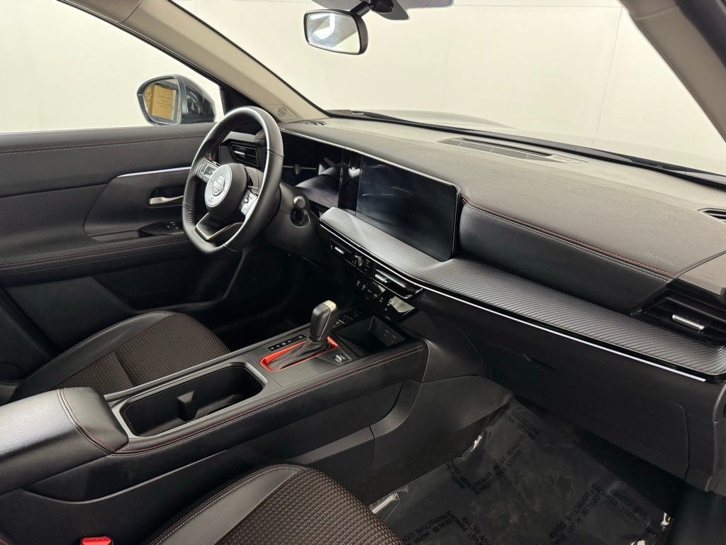 2025 NISSAN KICKS MPV - Image 28