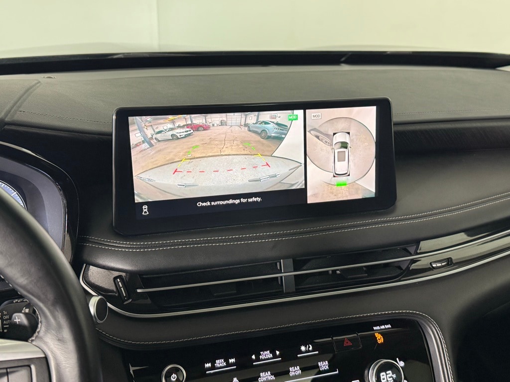 2022 INFINITI QX60 - Image 23