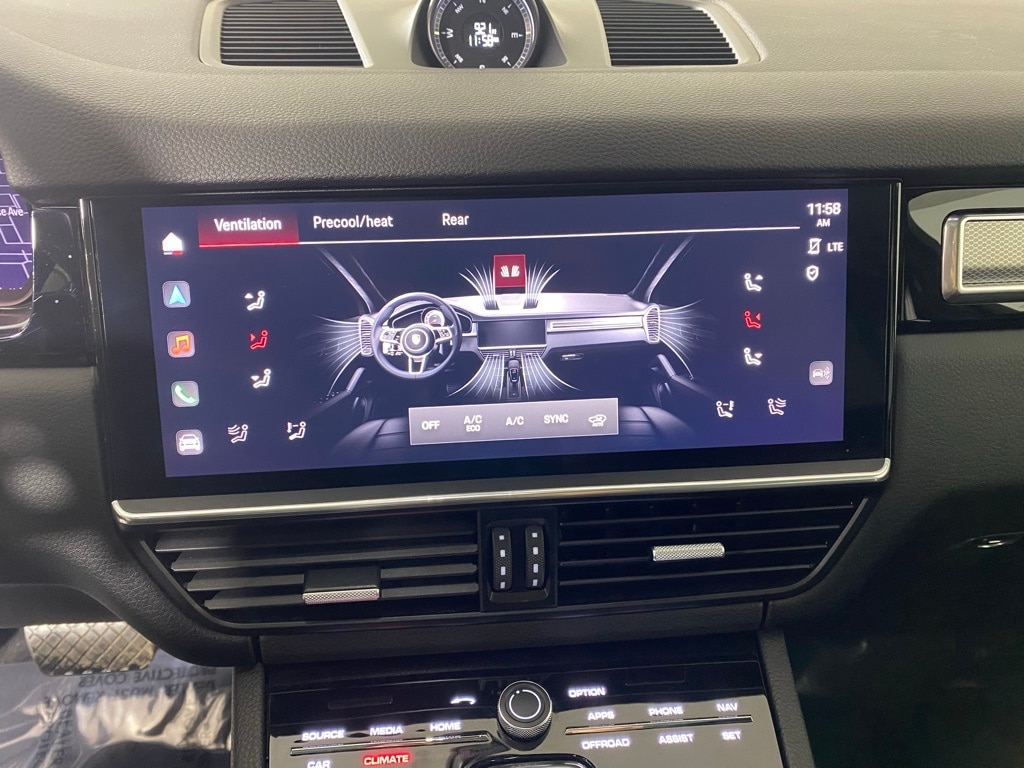 2022 PORSCHE CAYENNE - Image 21