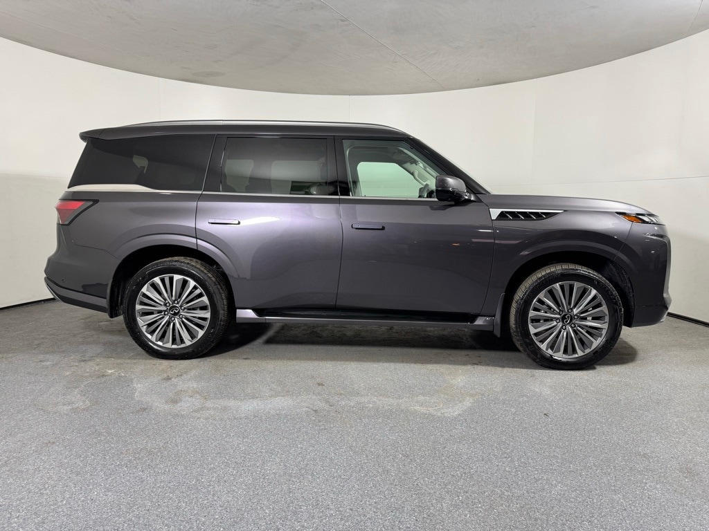 2026 INFINITI QX80 - Image 6