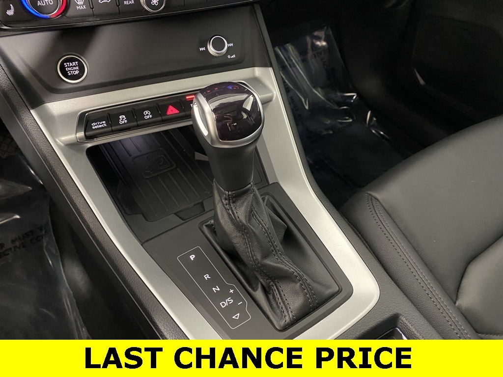 2024 AUDI Q3 - Image 18