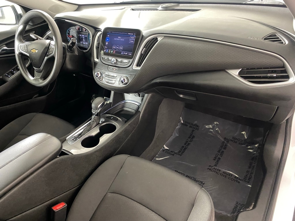 2023 CHEVROLET MALIBU - Image 29