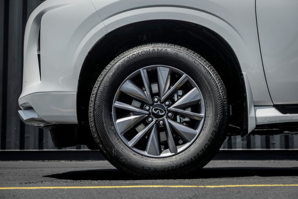 New 2027 INFINITI QX80 PURE SUV