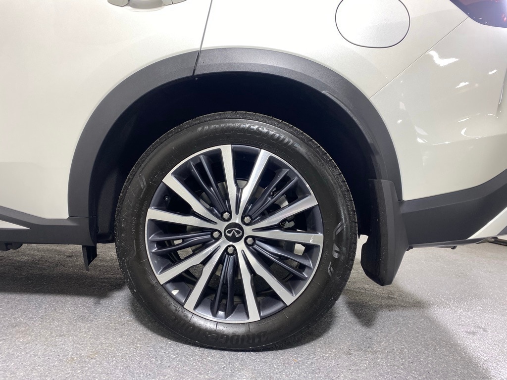 2025 INFINITI QX60 - Image 33