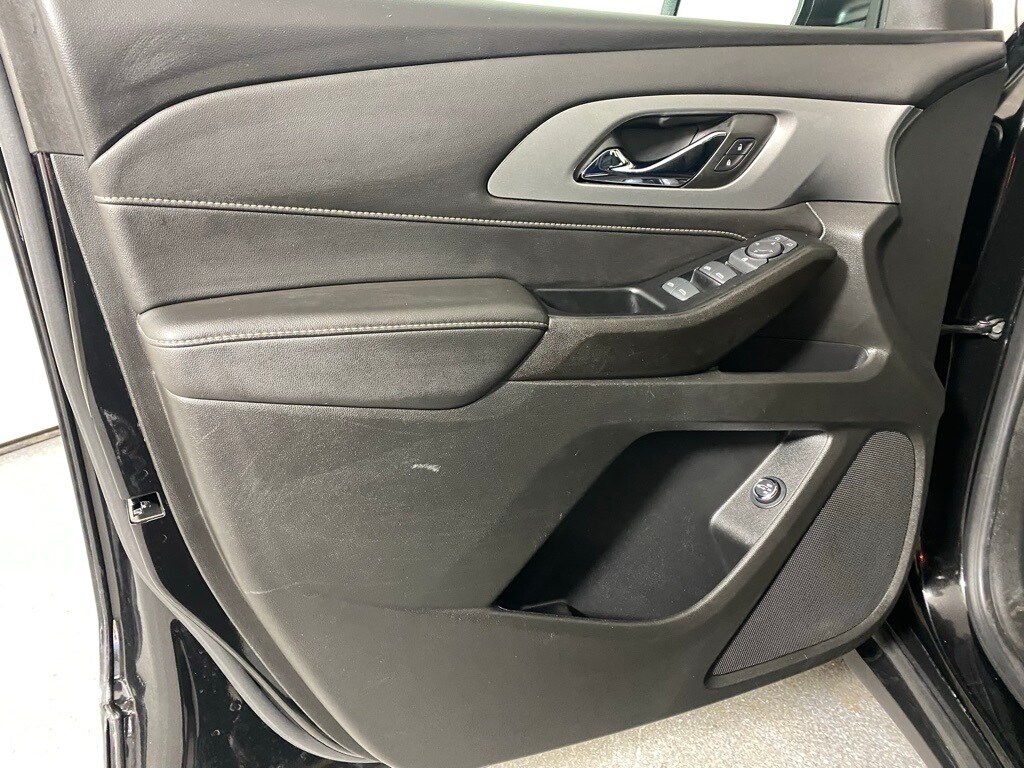 2023 CHEVROLET TRAVERSE - Image 10