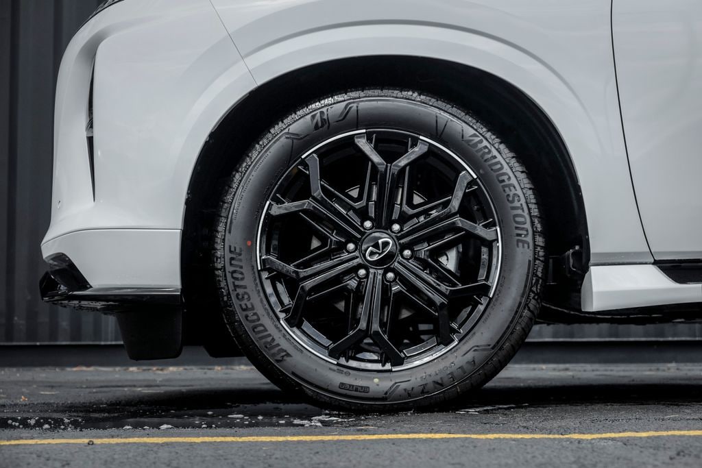 New 2026 INFINITI QX80 SPORT SUV