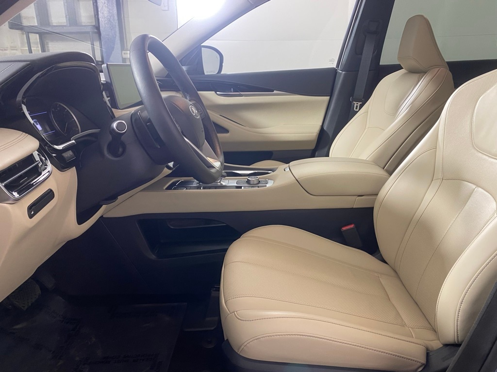 2025 INFINITI QX60 - Image 12