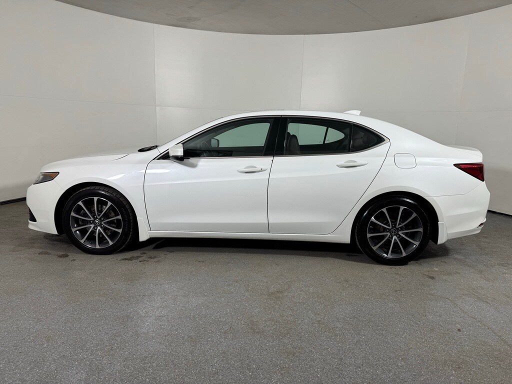 2016 ACURA TLX - Image 10