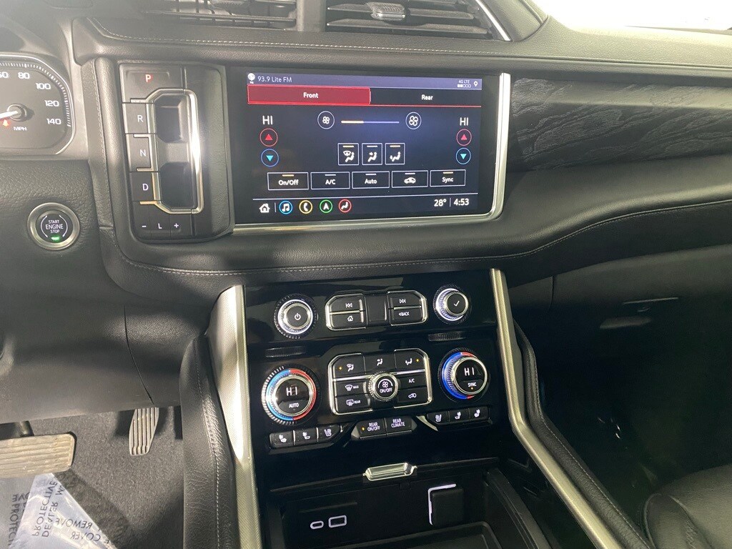 2021 GMC YUKON XL - Image 29