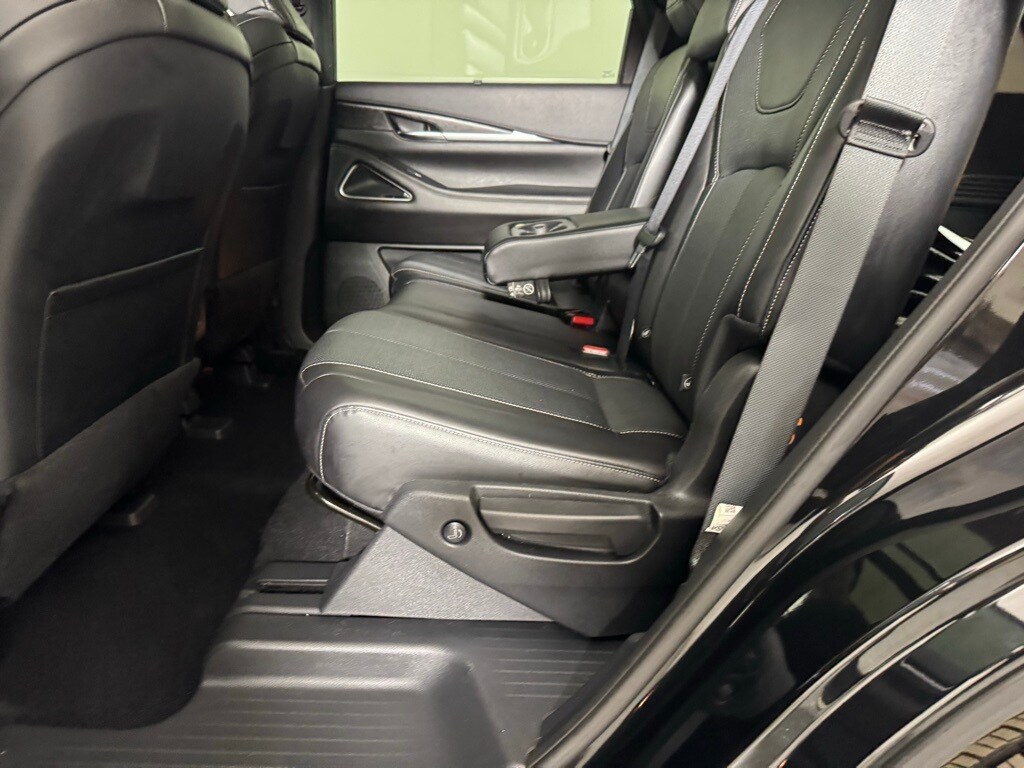 2022 INFINITI QX60 - Image 27