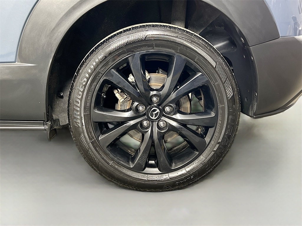 2025 MAZDA CX-30 - Image 30