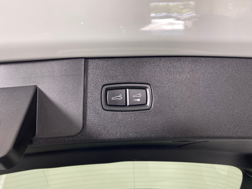 2022 PORSCHE CAYENNE - Image 27