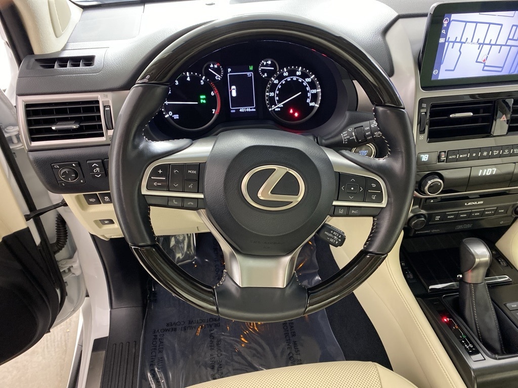 2023 LEXUS GX - Image 11