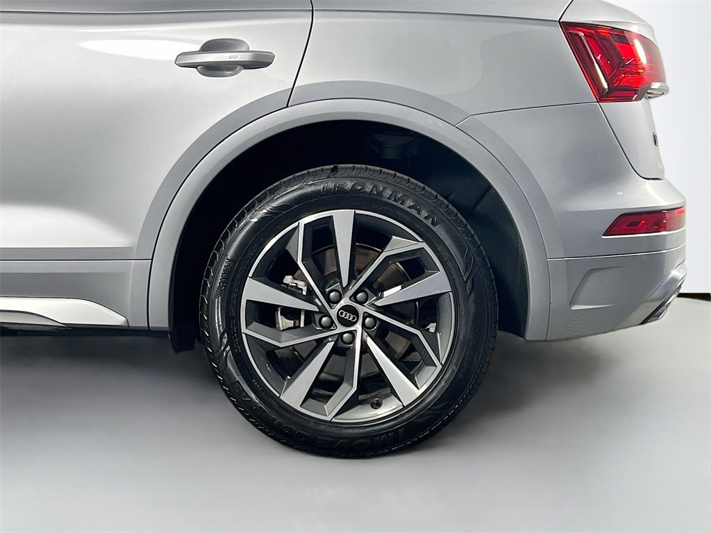 2023 AUDI Q5 - Image 32