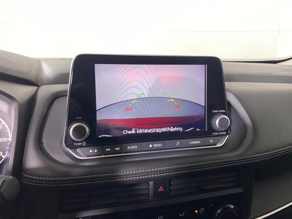 2025 NISSAN ROGUE - Image 14