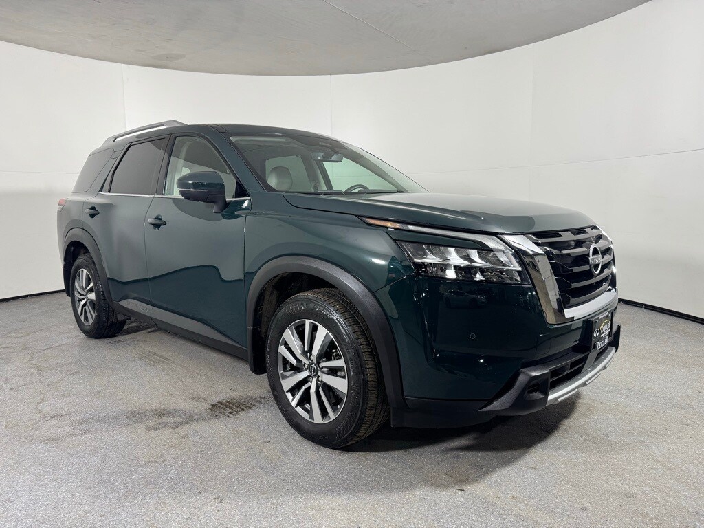 Certified 2024 Nissan