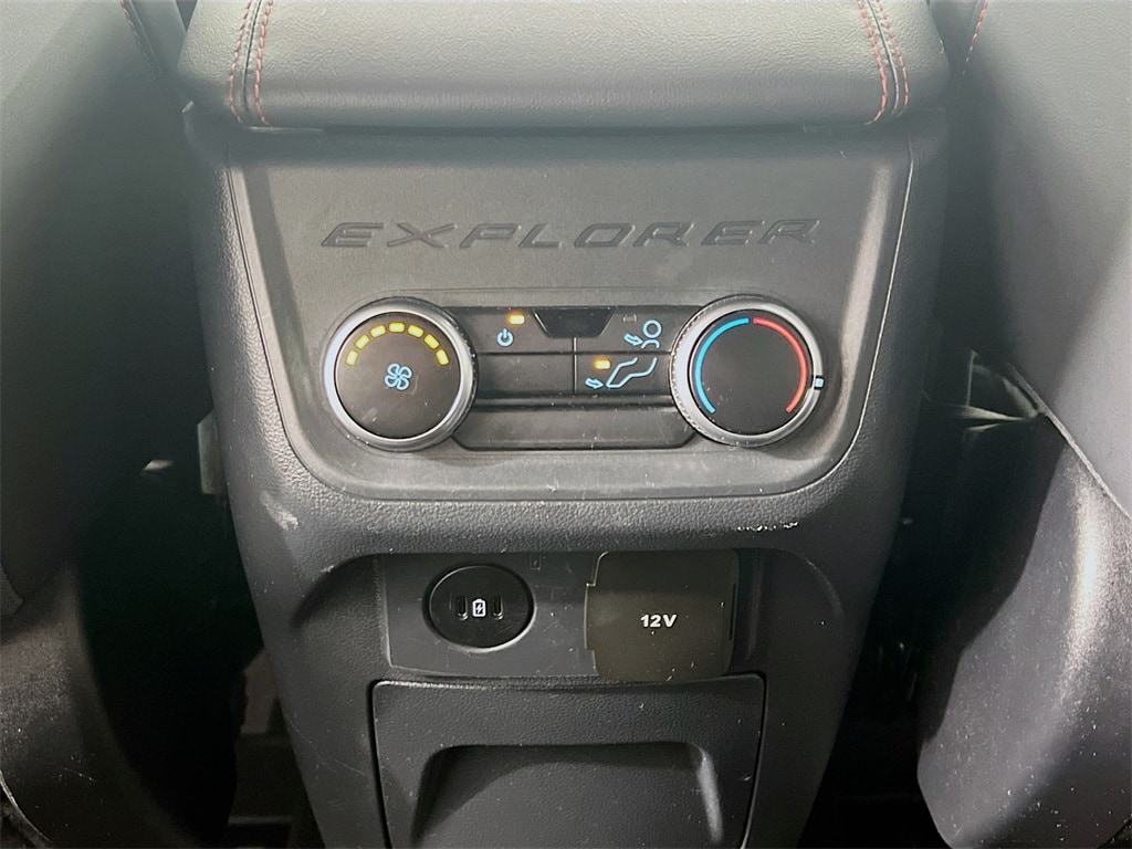2025 FORD EXPLORER - Image 25
