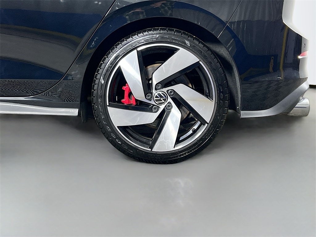 2024 VOLKSWAGEN GOLF GTI - Image 29
