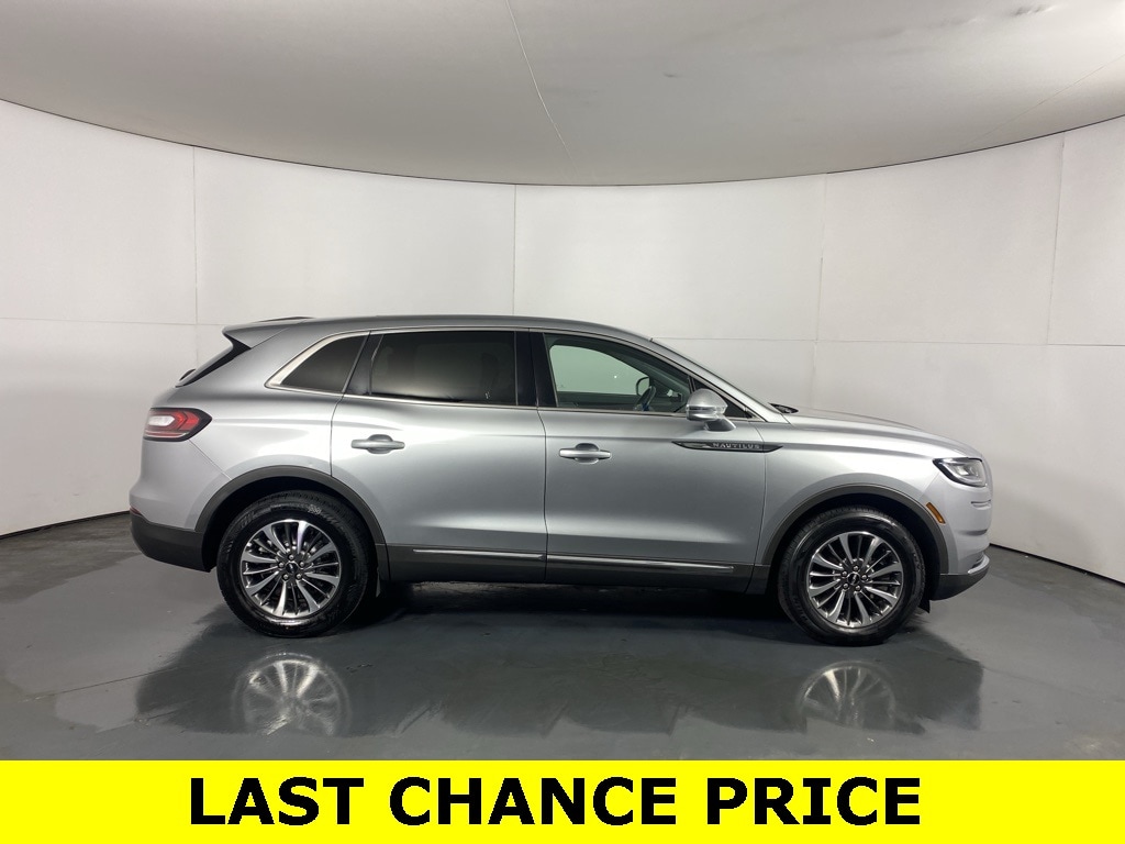 2023 LINCOLN NAUTILUS - Image 4