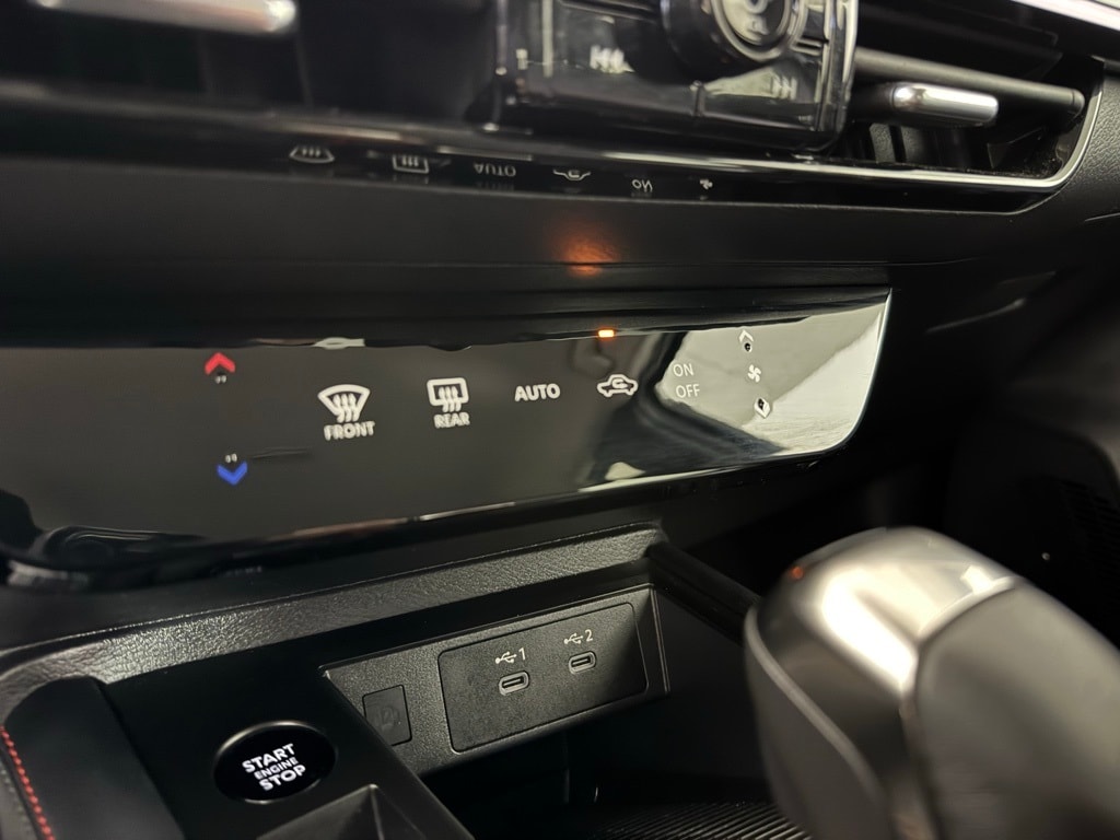 2025 NISSAN KICKS MPV - Image 21