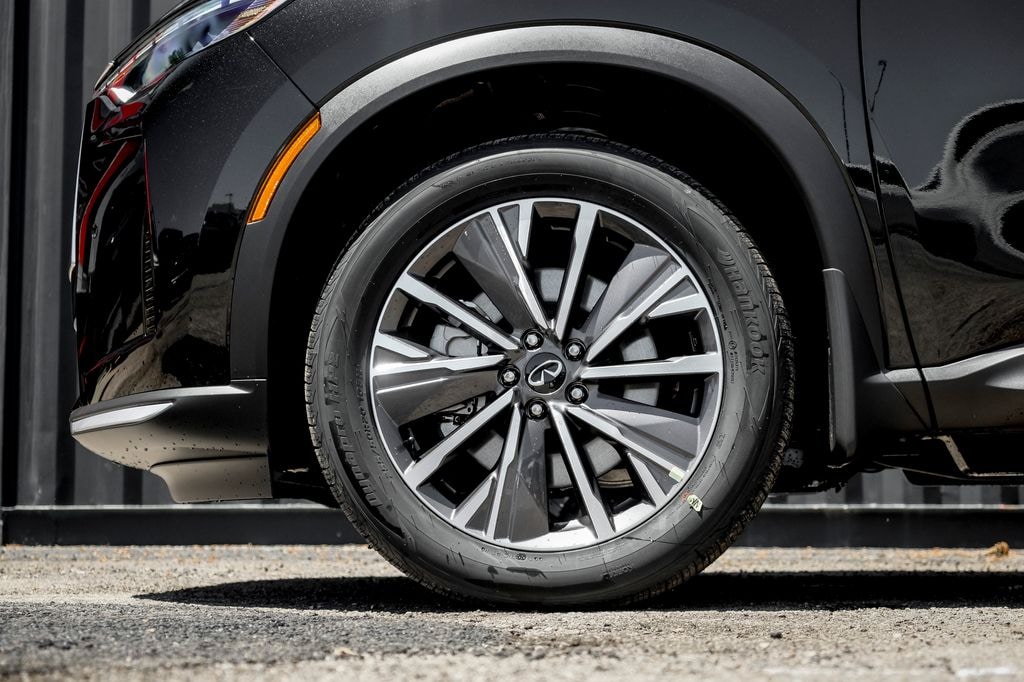 New 2027 INFINITI QX60 LUXE SUV
