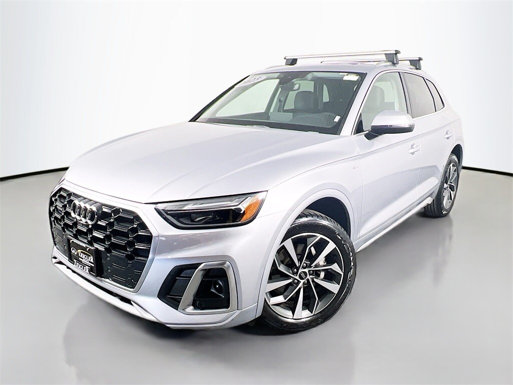 2023 Audi Q5 45 S line Premium photo 3
