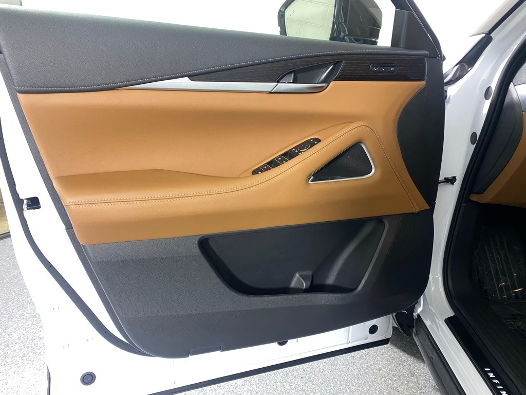 2026 INFINITI QX60 - Image 10