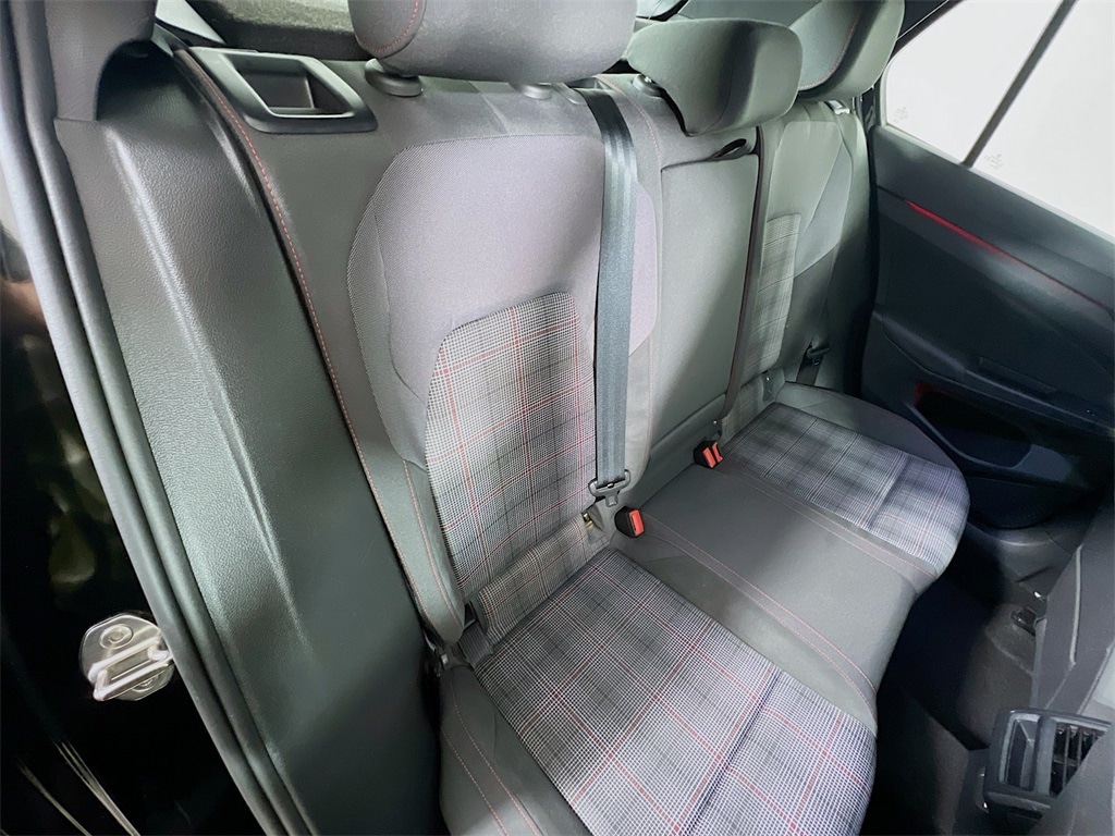 2024 VOLKSWAGEN GOLF GTI - Image 25