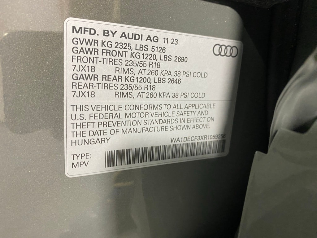 2024 AUDI Q3 - Image 34