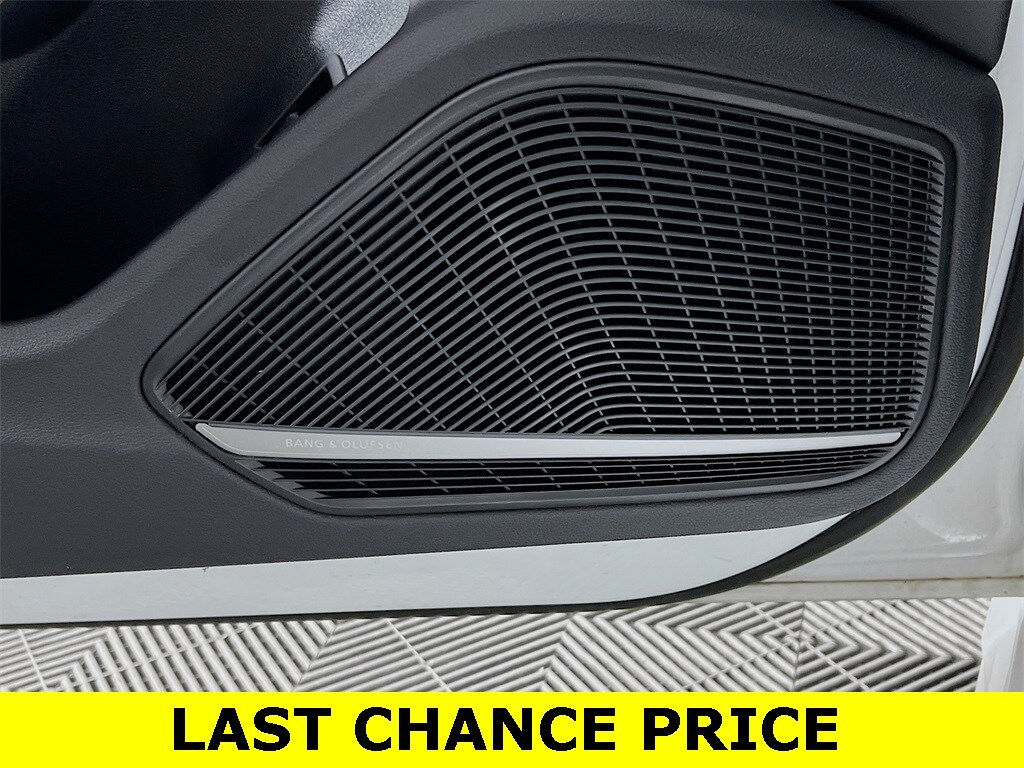 2023 AUDI A4 - Image 18