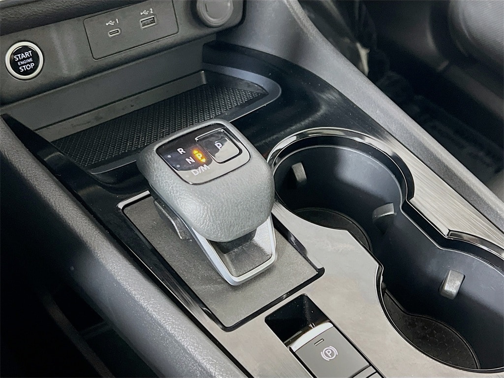 2023 NISSAN ROGUE - Image 16