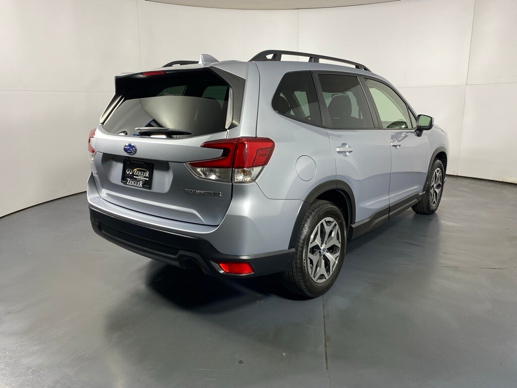 2022 SUBARU FORESTER - Image 5