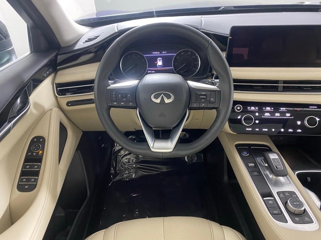 2025 INFINITI QX60 - Image 11
