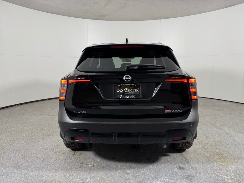 2025 NISSAN KICKS MPV - Image 6