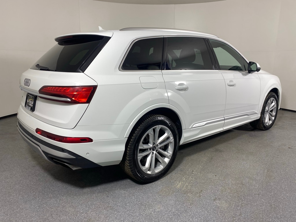 2025 AUDI Q7 - Image 6