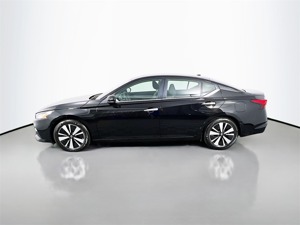 2022 NISSAN ALTIMA - Image 2