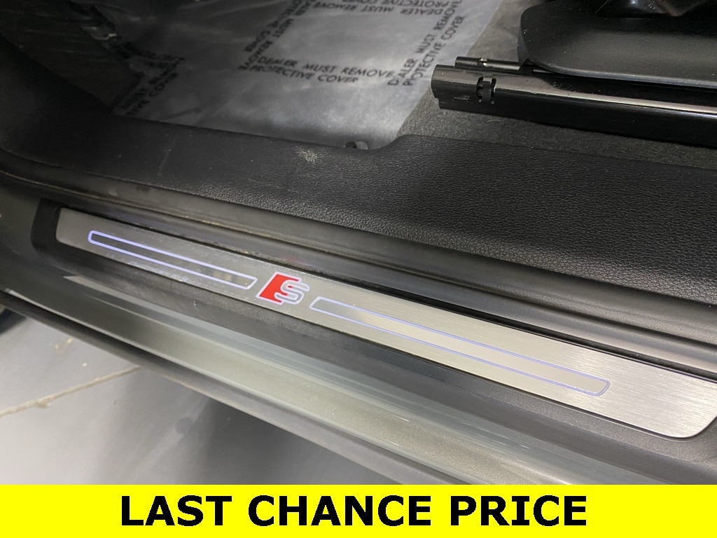 2024 AUDI Q3 - Image 23