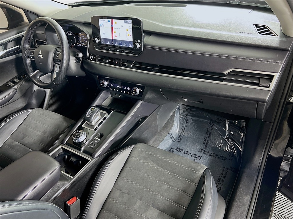 2024 MITSUBISHI OUTLANDER - Image 29