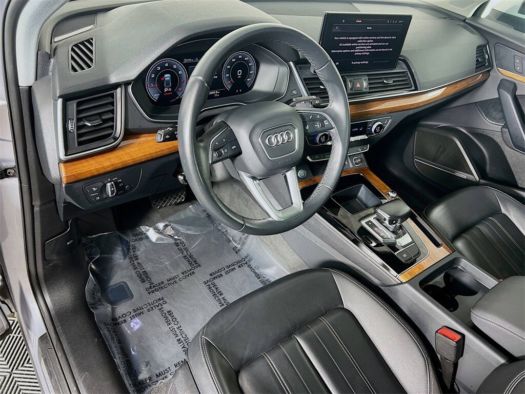 2023 AUDI Q5 - Image 9
