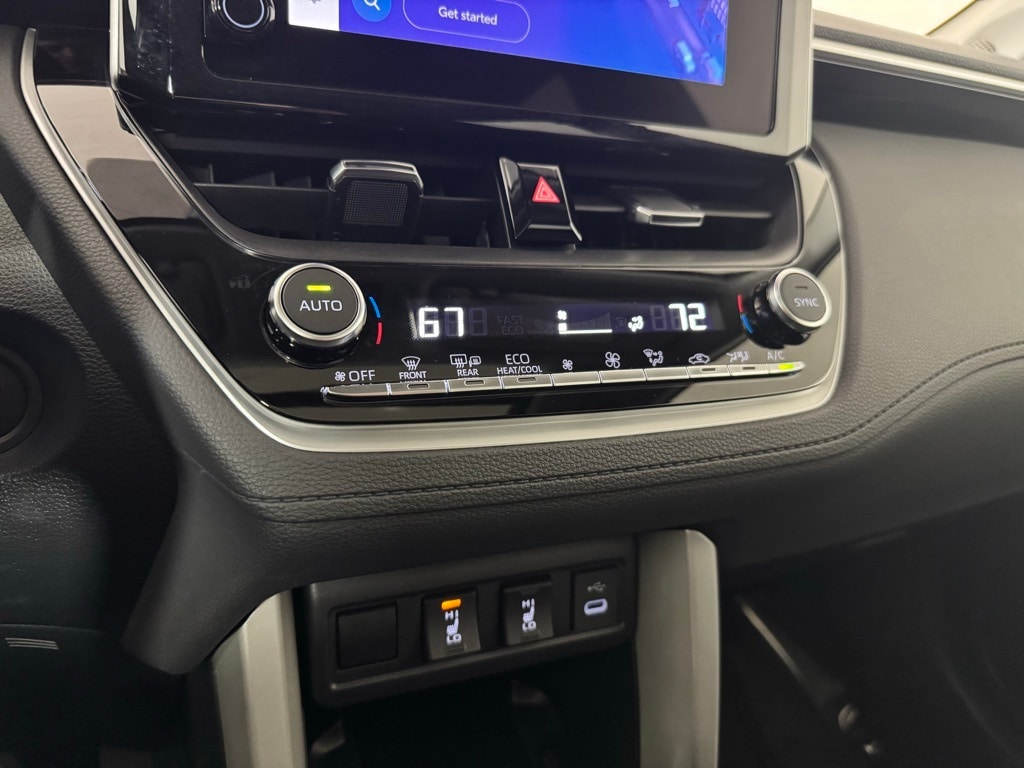 2025 TOYOTA COROLLA CROSS - Image 22