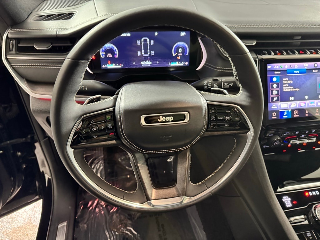 2023 JEEP GRAND CHEROKEE L - Image 20