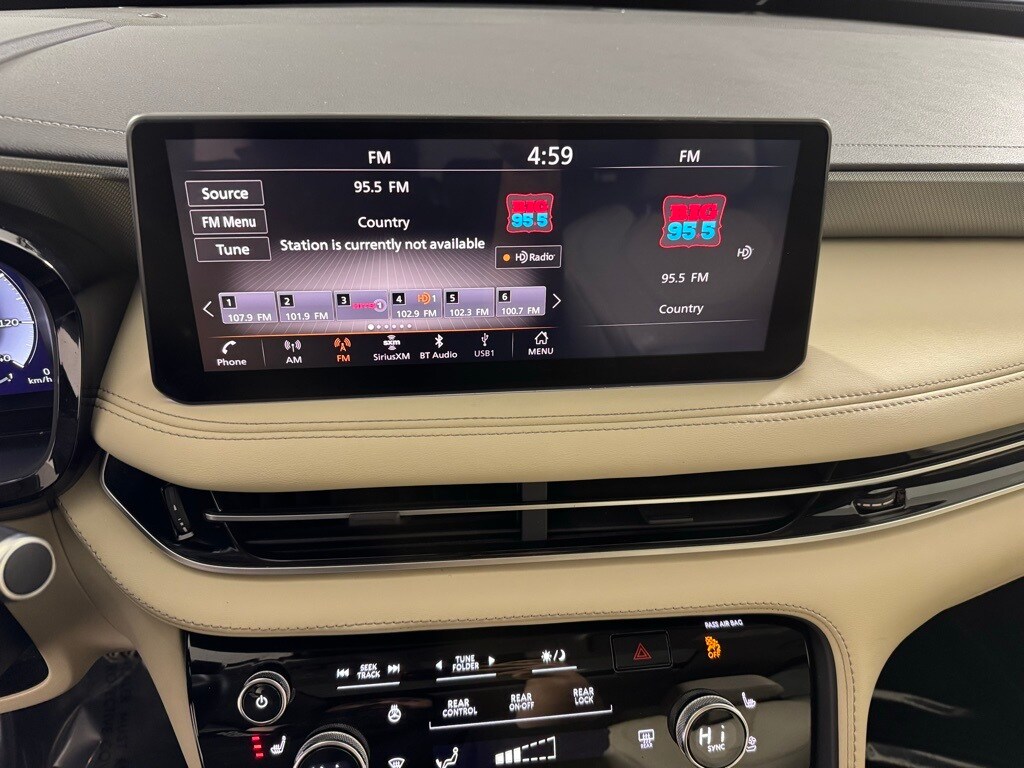 2023 INFINITI QX60 - Image 22