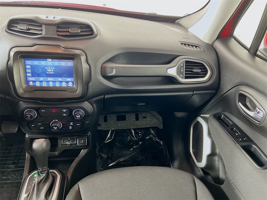 2021 JEEP RENEGADE - Image 21