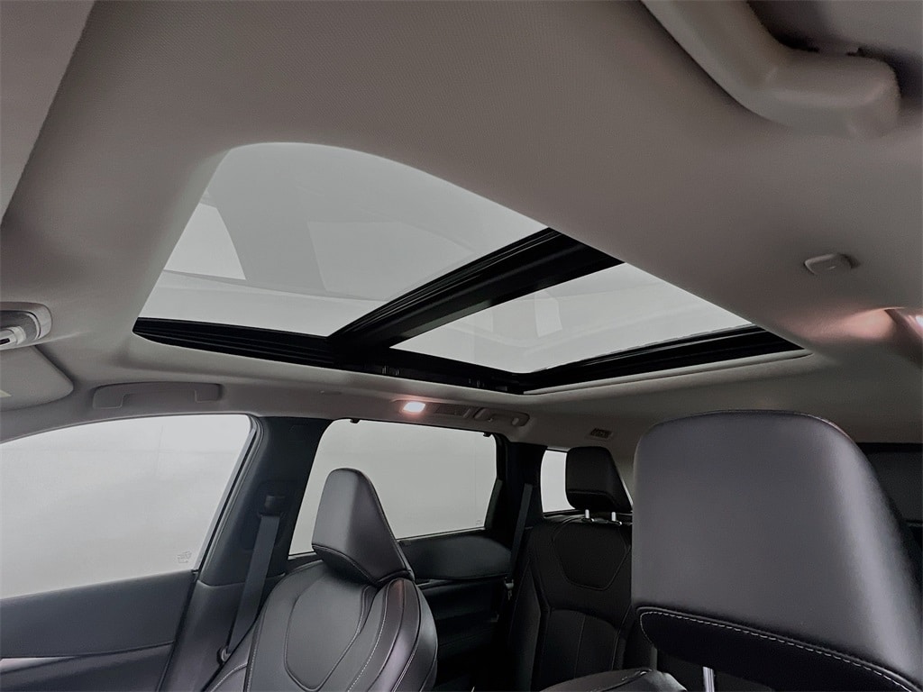 2025 INFINITI QX60 - Image 23